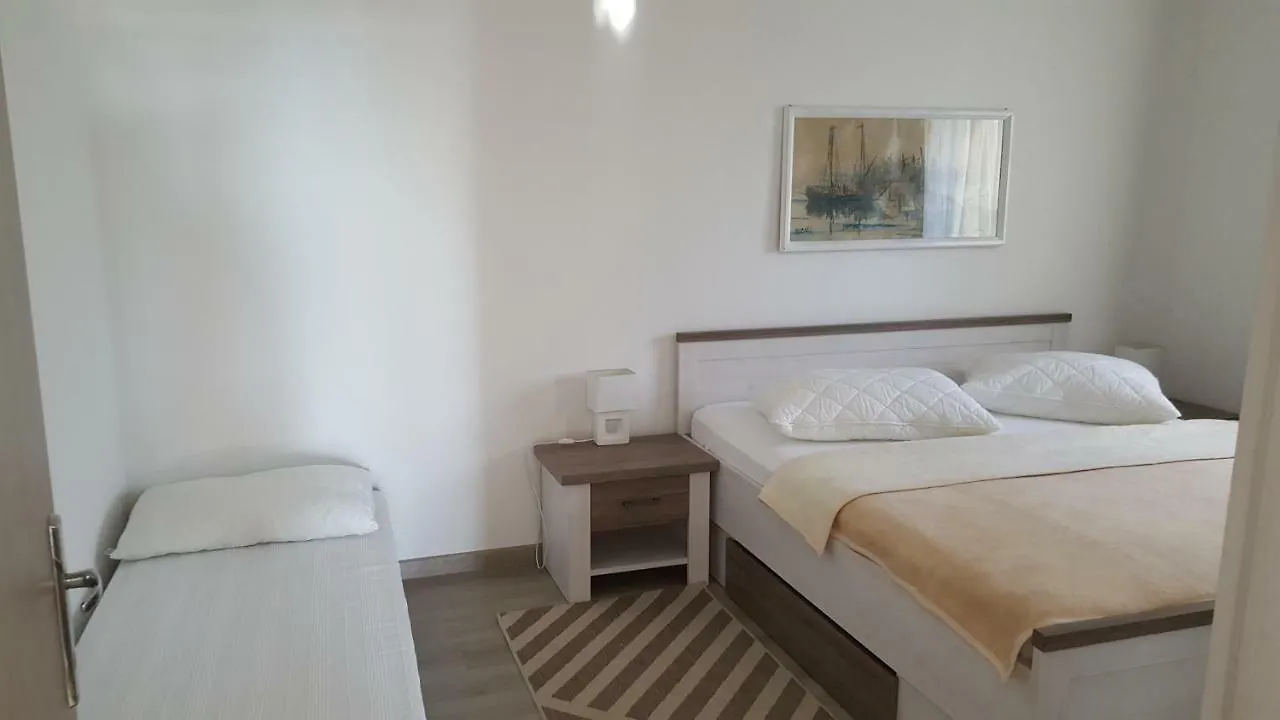 Apartments Anaivana Trogir