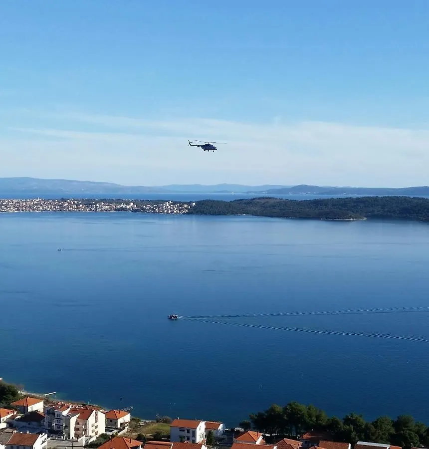 Apartments Anaivana Trogir 0*,  Croatia